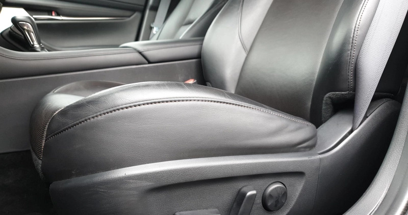 Mazda 3 cena 109900 przebieg: 38849, rok produkcji 2021 z Duszniki-Zdrój małe 379
